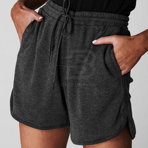 Shorts décontractés pour femmes fabriqués en usine, design personnalisé avec votre propre logo, vêtements de mode confortables pour femmes - Product Image 5