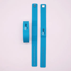 Braccialetto in <span class=keywords><strong>Silicone</strong></span> colorato 13.56MHz <span class=keywords><strong>RFID</strong></span> NFC impermeabile per braccialetti da polso Mifare per gestione piscina VIP Club - Product Image 5