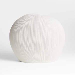 Jarrón de Porcelana Blanco Crema - Product Image 1