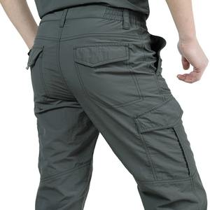 Pantalones de hombre con múltiples bolsillos de diseño elegante de tendencia, pantalones ligeros de secado rápido Cargo Jogger personalizados informales al por mayor para hombre - Product Image 3