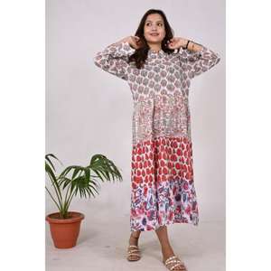 Robe longue en coton bohème pour femme, robe longue en patchwork floral fait à la main pour l'été, le festival et les tenues quotidiennes - Product Image 5