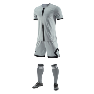 Ensembles d'uniformes de football respirants confortables Conception d'équipe personnalisée Maillot de football à manches courtes - Product Image 2