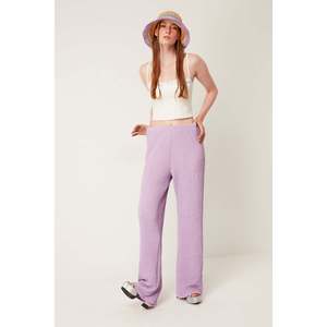 Pantalones Texturizados - Product Image 1