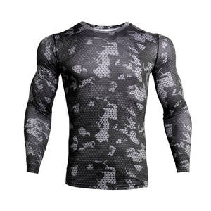 Peso ligero Slim Fit Hombres Camisas de compresión Entrenamiento Color personalizado Camisas de compresión de alta calidad - Product Image 2