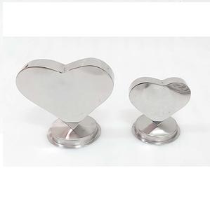 Decoración Navideña Moderna y Elegante de Alta Calidad con Corte Láser, Corazón Plateado Personalizable, Espejo Pulido para Fiestas de Año Nuevo y Hogar - Product Image 3