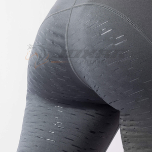 Cómodos pantalones de montar hechos a mano con tela elástica duradera, ajuste ajustado a medida, rodillas reforzadas y rendimiento ecuestre - Product Image 5