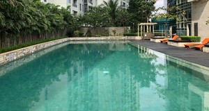 Carreaux de piscine en pierre naturelle verte Sukabumi de qualité supérieure, design tropical, antidérapants, pour extérieur, hôtel, 10 mm - Product Image 4