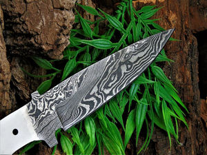 Cuchillo de Caza y Bowie de Hoja Fija de Acero Inoxidable con Mango de Madera de Palisandro, Borde Dentado, Personalizable, Venta al por Mayor OEM - Product Image 5