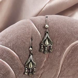 Best Selling High Grade Oxidised 7 <b>Stud</b> Earrings Elegant Glittering Shine Direct India Supplier High Quality Fashion Jewelry - Product Image 3