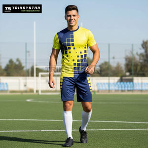 Ensemble de maillots de football personnalisés pour hommes, uniforme de football d'équipe respirant à séchage rapide, kit d'entraînement léger pour un ajustement confortable - Product Image 6