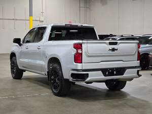 Chevrolet Silverado 1500 LTD Custom 2022 - Product Image 2