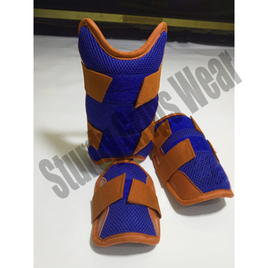 Protège-tibias de jambe de frappeur de baseball pour adultes personnalisés protège-jambes de frappeur élastique réglable en matériau PU noir/blanc équipement de sport en gros - Product Image 4