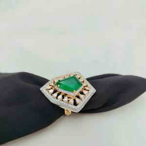 แหวนแฟนซีสไตล์ประดับพลอยชุบทองคุณภาพสูงปรับขนาดได้สำหรับคอลเลกชันชุดแต่งงานสำหรับผู้หญิง - Product Image 1