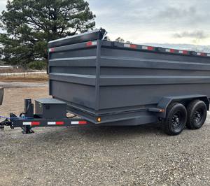 Remorque à benne basculante robuste 7X14 avec système hydraulique, état neuf, pour usage agricole, à vendre - Product Image 5