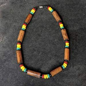 สร้อยคอไม้สักน้ำหนักเบา พร้อมงานแกะสลักนางฟ้าทำมือและศิลปะแกะสลักสมัยใหม่ ของสะสม - Product Image 2