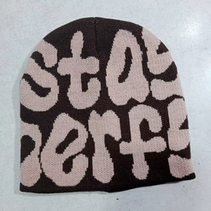 Gorros de Jacquard con logotipo personalizado con estilo Diseño de patrón intrincado Gorros de punto con bordado 3D Impresión digital de bajo precio - Product Image 1