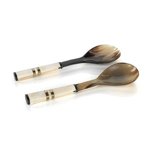 Ensemble de couverts unique avec poignées en corne et en os Fourchette et cuillère de taille personnalisée Idéal pour les ensembles de couverts d'hôtel et de maison Design moderne - Product Image 1