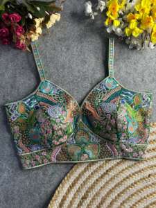 Nouveau designer couleur incroyable magnifique à la recherche élégant lourd italien soie broderie séquence travail Blouse - Product Image 2