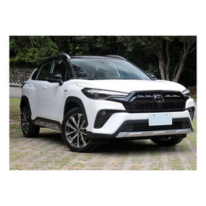 AUTOS USADOS: Corolla Cross 2.0 Gasolina 2020, Volante a la Izquierda, Tracción Trasera, Neumáticos R16, Asientos de Cuero, Control de Crucero Adaptativo, Interior Claro - Product Image 5