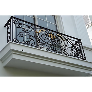 Balustrades de balcon extérieures vertes modernes Matériaux classiques en fer forgé en acier inoxydable et laiton parfaits pour transformer l'apparence de votre maison - Product Image 4