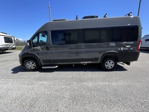 Caravane de luxe d'occasion 2025 Entegra Coach Ethos 20E – Remorque de camping-car, caravane, camping-car, motorhome - Product Image 6
