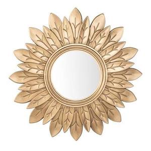 Miroir mural rustique moderne avec motif étoile et feuille intégré, cadre en laiton, décor en bois et fer, la vague métallique faite à la main pour les mariages - Product Image 4