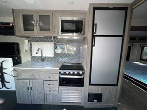 USADO EN BUEN ESTADO: F-o-r-e-s-t R-i-v-e-r W-o-r-k & P-l-a-y 21LT 2021 en Venta - Product Image 5