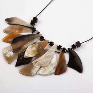 Bijoux en corne de buffle naturelle Collier en corne de buffle naturelle Produit indien fait à la main - Product Image 5