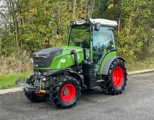 Puissant tracteur agricole d'occasion Fendt 208 V Vario 150HP 100HP 75HP tracteurs à roues agricoles en stock - Product Image 1