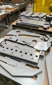 Service OEM disponible populaire en acier inoxydable et en acier au carbone emboutissage de pièces fabrication de tôle pour les acheteurs en vrac - Product Image 5