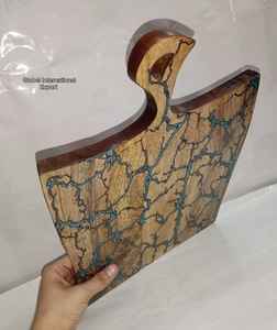 Tabla de cortar de resina azul y madera hecha a mano de lujo, tabla de servir de charcutería de queso Premium para Cocina - Product Image 3