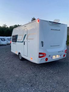 Caravane tout-terrain en acier avec camping-car escamotable, capacité de charge de 1000 kg, design léger pour une utilisation familiale en extérieur - Product Image 5