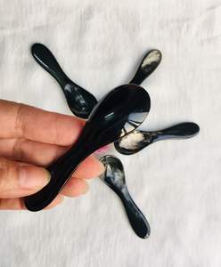 Cuchara de cuerno de búfalo de diseño hermoso recién llegado para uso en restaurante Precio de venta a granel desde India - Product Image 2