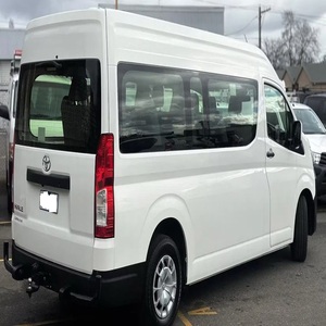 HIACE 2019, Superventas, Diésel, Automática, 5 Plazas, Turbo, Tracción en las Cuatro Ruedas, Cuero, R16, Color Oscuro, Motor 6.1-8L, Techo Solar - Product Image 2