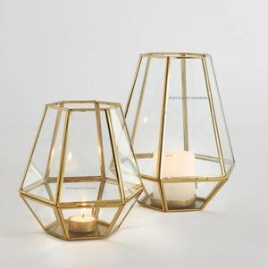 Bougie ouragans en forme d'hexagone laiton votif et verre doré fini pour la décoration de lumières de table de maison et de noël - Product Image 4