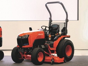 Mejor Venta Kubota G261 Cortacésped 4x4 Mini Tractor de jardín 1000mm Altura máxima de corte 28V Cortacésped industrial para cortar césped - Product Image 4