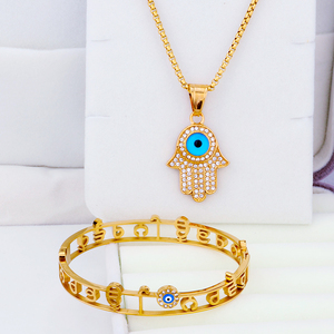 Gioielli Turchi Placcati Oro di Alta Qualità, Amuleto con Alfabeto Latino, Ciondolo Occhio, Mano di Fatima, Collana e Bracciale in Acciaio Inossidabile - Product Image 2