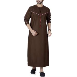 Thobe émirati Forest Luxury Kandura Traditional Arabic Wear Elégant Mens and Breathable Modern Islamic Robe Jubba for Men - Product Image 1