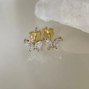 Pendientes de Botón de Diamante Cultivado en Laboratorio con Certificación IGI, Corte Marquesa y Redondo, VVS, con Oro de 14k, Edición Limitada, a Precio de Mayoreo - Product Image 3