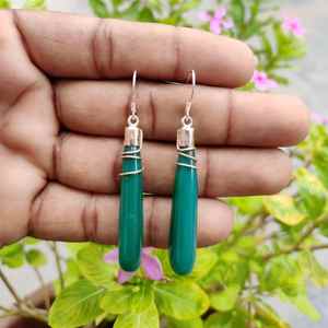 Pendiente de piedra de ónix verde natural Plata de Ley 925 Bohemia Briolette Diseñador Cap Pendiente Peso ligero Pendiente al por mayor - Product Image 1