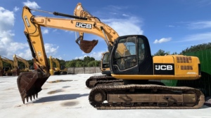 Excavadora Hidráulica Usada JCB JS220LC de 22 Toneladas con Orugas Largas y Motor EcoMAX - Product Image 2
