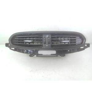 Grilles d'aération centrales FIAT Tipo (356) Berline 4 portes 07356508740 (16>20) - Product Image 1
