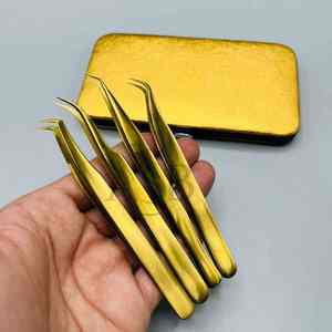 Pinzas de extensión de injerto de pestañas de acero inoxidable chapado en oro de alta calidad, pinzas de pestañas con logotipo personalizado, fibra puntiaguda probada a mano - Product Image 1