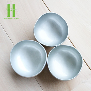 BEST SELLER Bol en coque de noix de coco du Vietnam avec incrustation de nacre, utilisé pour la préparation des aliments, emballage et logo personnalisés - Product Image 2