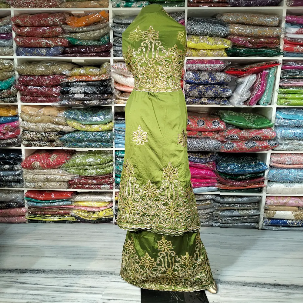 الطلب لصناعة أزياء الحرير الهندي جورج 5+2 ياردة أزياء حفلات للسيدات النيجيريات أحجار ذهبية مطرزة