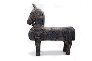 Tela de cera hecha a mano con estampado tradicional, gran caballo de madera hecho a mano de la mejor calidad, venta al por mayor de Vietnam - Product Image 2