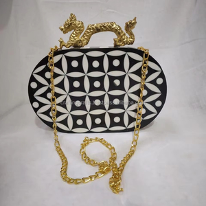 ¡Mini bolso de mano de resina moderno estilo Ángel nuevo accesorio de boda para fiesta en casa India venta! Artesanía pintada a mano - Product Image 1