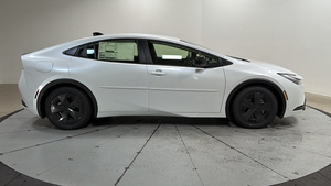 Buena OFERTA para PRIUS 2025 híbrido enchufable+Advanced+Solardach+360"kam 223hp TRANSMISIÓN AUTOMÁTICA - Product Image 5