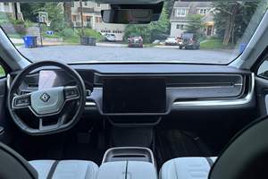 2025 Ri Vian R1S AWD Caja de cambios automática de coche de bajo kilometraje Dirección izquierda Gas oscuro/condición eléctrica - Product Image 4