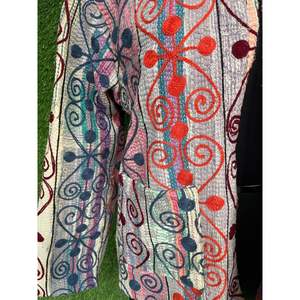 Ouzbek Vintage unisexe veste d'hiver à la main broderie indien coton imprimé Kantha Gudri manteau Quilting cousu à la main pardessus - Product Image 5